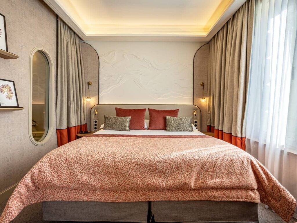 Hôtel à saint-malo, chambre luxueuse